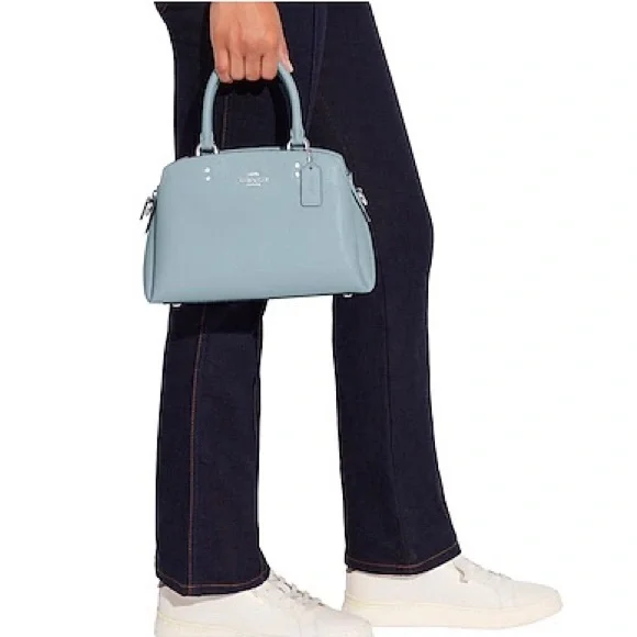 Coach Lillie Carryall💙 - Picture 4 of 10